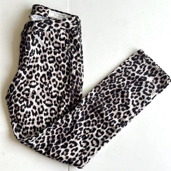 Rag & Bone Boyfriend Mid Rise Leopard Jeans Size 25 NWT - Picture 6 of 15